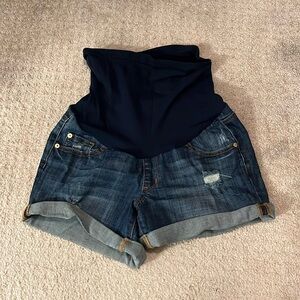 Led luxe essentials denim maternity shorts